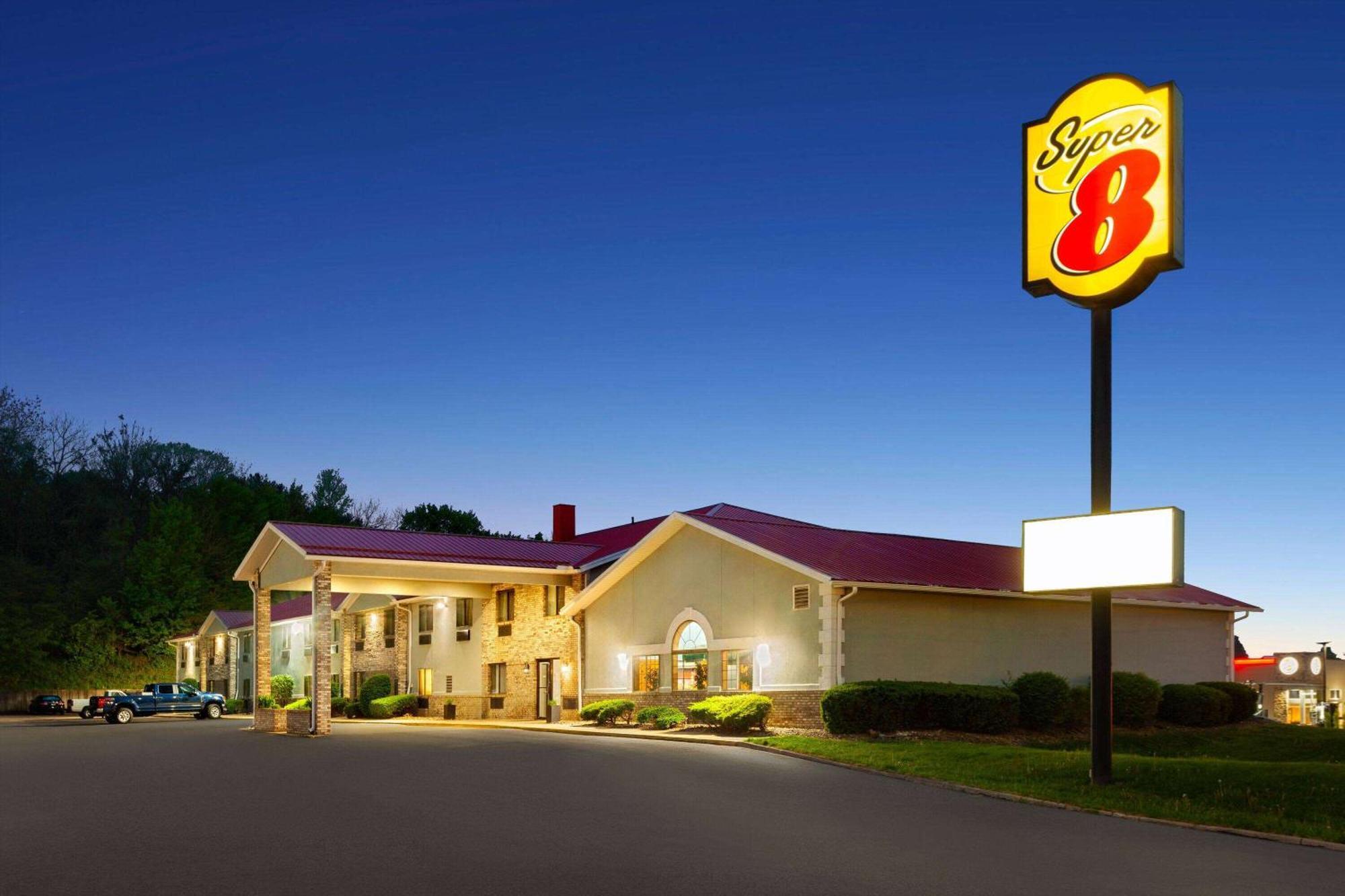 Super 8 By Wyndham Mt. Vernon Mount Vernon Buitenkant foto